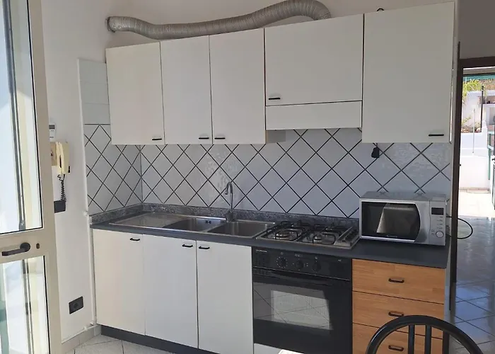 La Brezza Marina * Санта-Чезареа-Терме