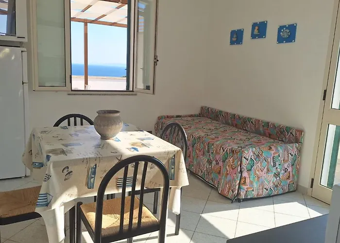 Дом отдыха La Brezza Marina Санта-Чезареа-Терме